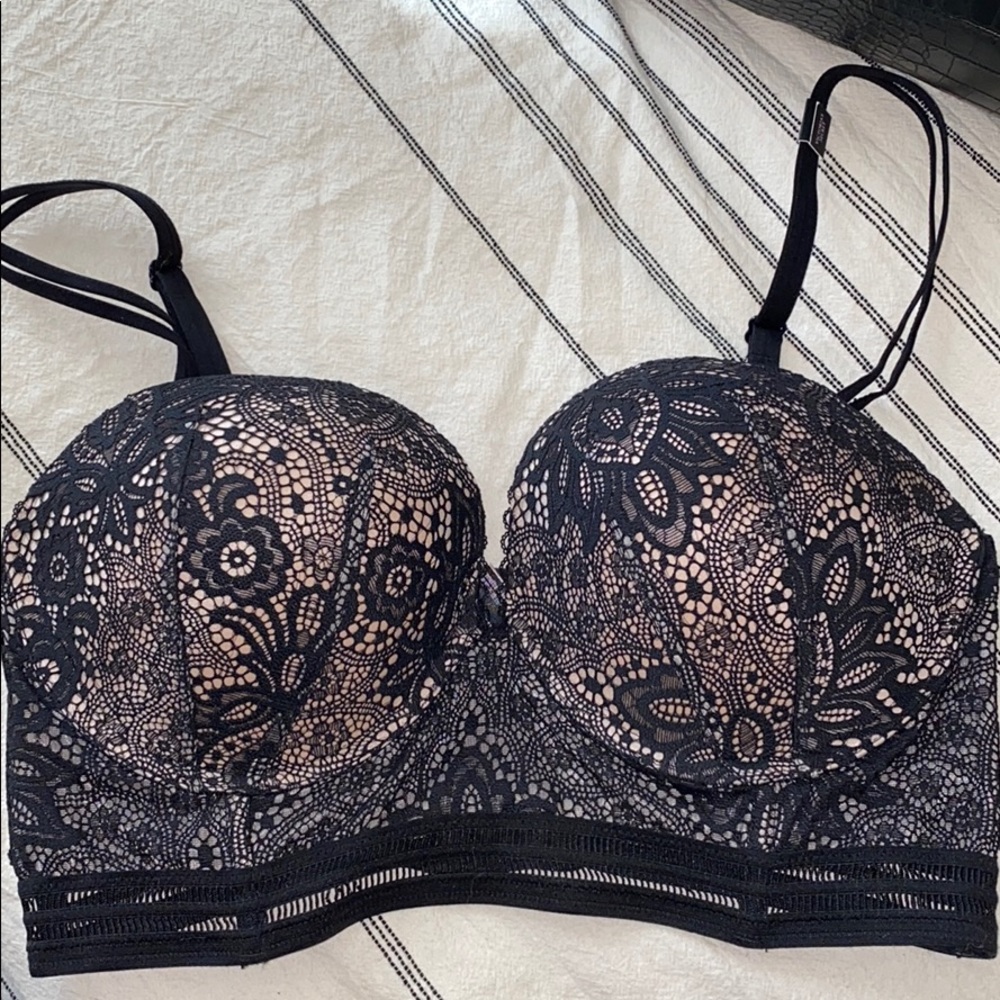 BRAND NEW WITH TAGS Victoria Secret corset bra
